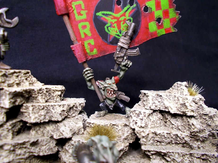 Grots Orks Warhammer 40000 Rebel Grotz Diorama Banna Grot Closeup Gallery Dakkadakka 4005